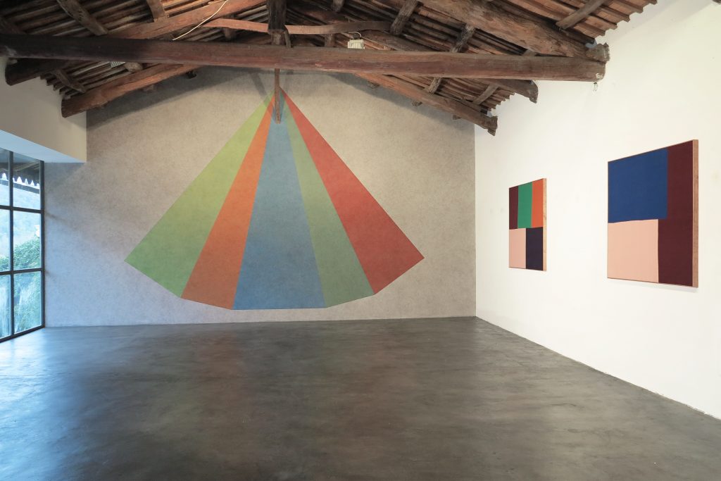 Noire Gallery - NOIRE Noire Gallery - NOIRE