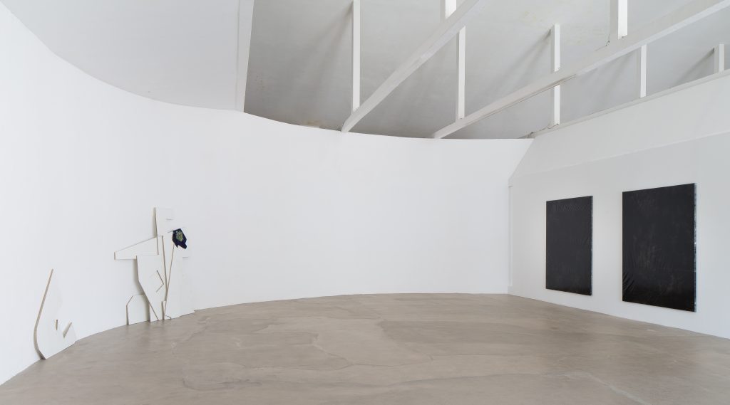 Noire Gallery - NOIRE Noire Gallery - NOIRE