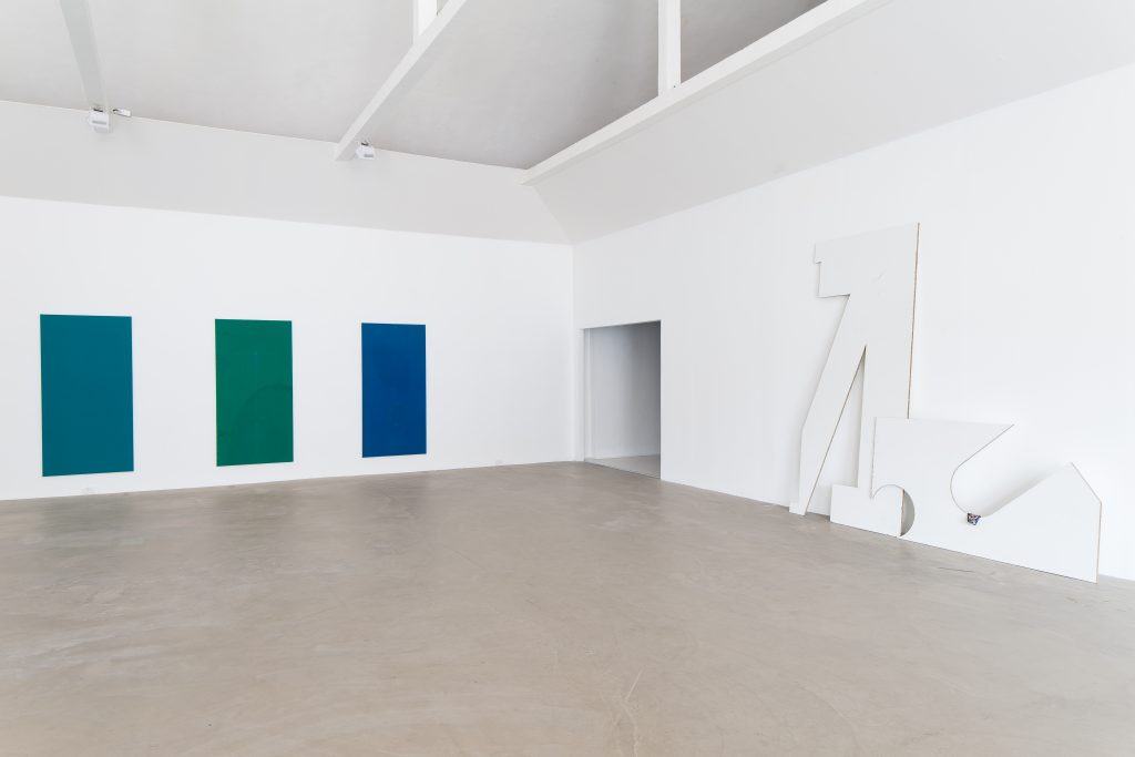 Noire Gallery - NOIRE Noire Gallery - NOIRE