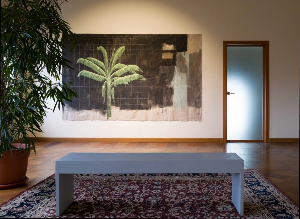 Noire Gallery - NOIRE Noire Gallery - NOIRE