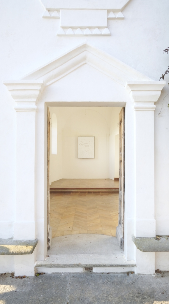 Noire Gallery - NOIRE Noire Gallery - NOIRE